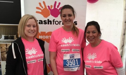 Kimberley McLennan with Northsound Cash for Kids after the Baker Hughes 10k