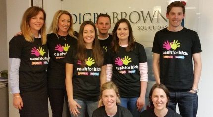 Edinburgh team in Cash for Kids t-shirts for the Edinburgh Marathon Hairy Haggis Team Relay