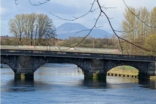 Old Dumbarton bridge