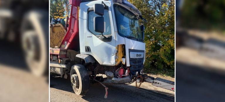 Image shows the damage to Andrew's lorry following his road traffic accident